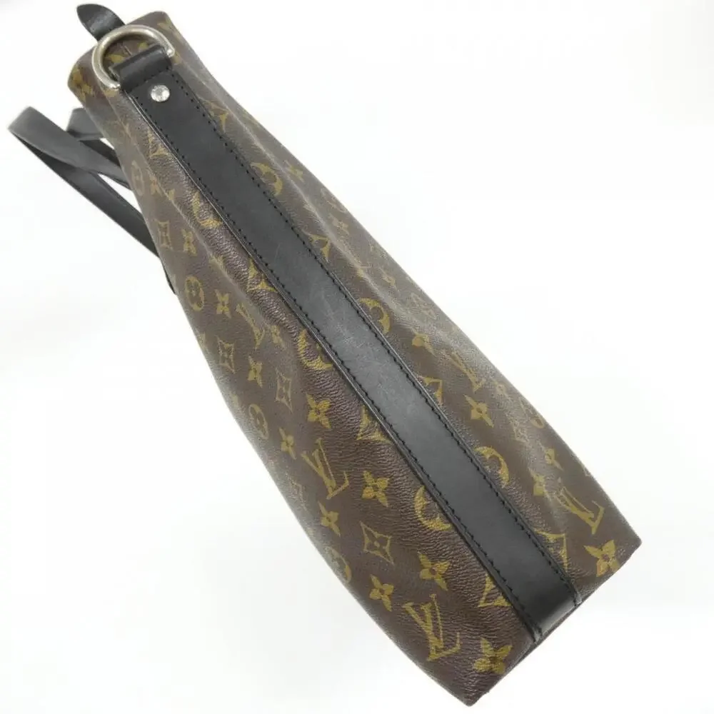 LOUIS VUITTON Brown Monogram Bag